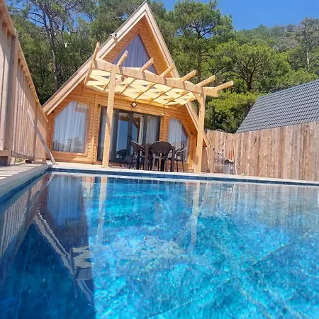 빌라 Kabak Hideway 2 *